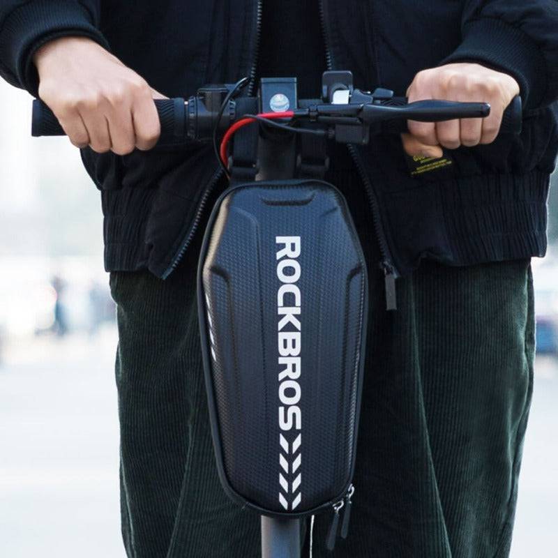 ROCKBROS Scooter-Lenkertasche, 2 oder 3 Liter, im Einsatz (7)