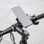 ROCKBROS Handyhalter aus CNC-Aluminium mit fünf Klauen · Schwarz, im Einsatz