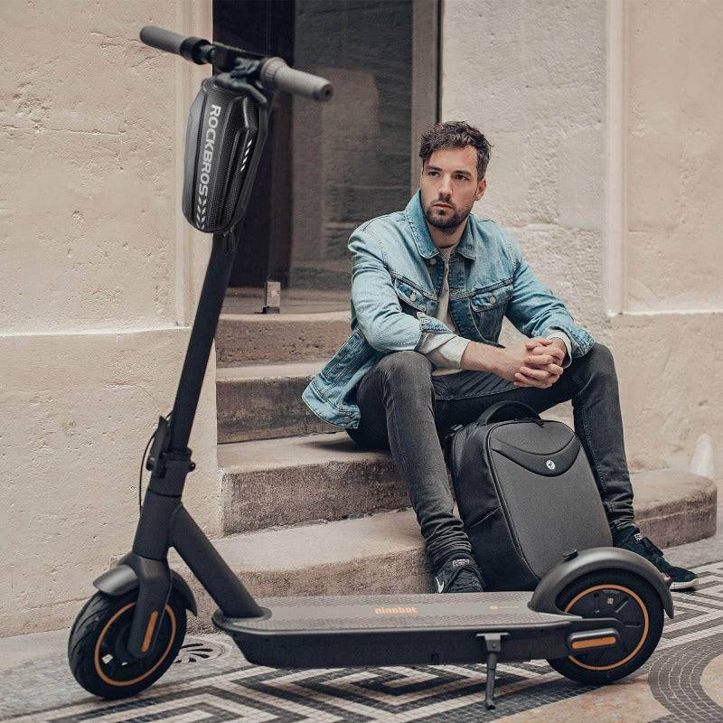 ROCKBROS Scooter-Lenkertasche, 2 oder 3 Liter, im Einsatz (9)