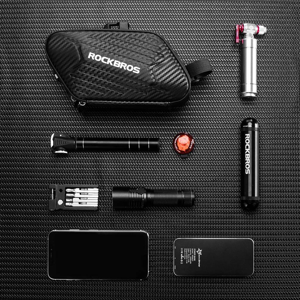 ROCKBROS Satteltasche für MTB und Rennrad, Lieferumfang und Innenansicht (6)