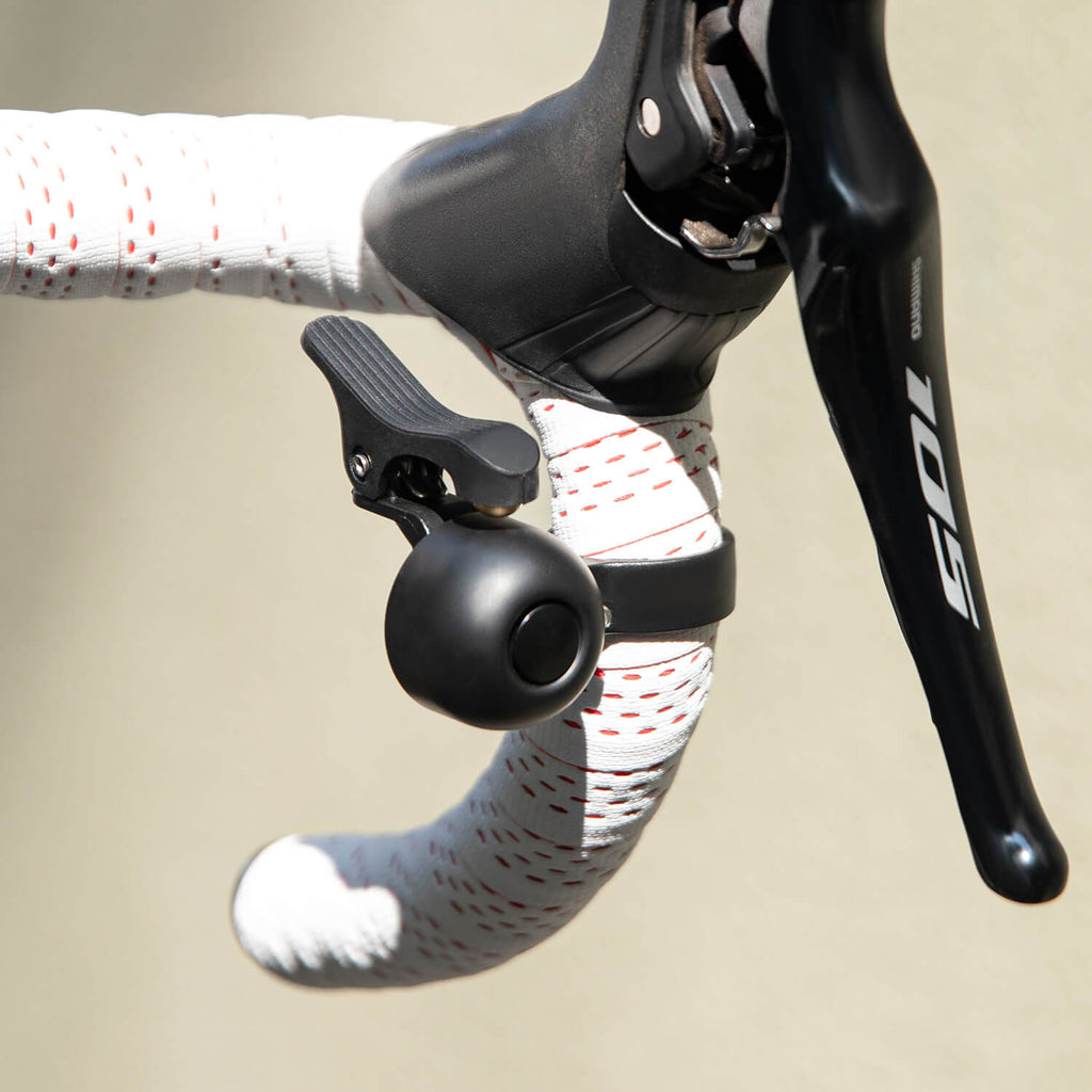 ROCKBROS Rennradklingel 100 dB für Drop Bar, im Einsatz