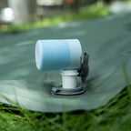 Qunature Mini-Luftpumpe elektrisch, Hellblau, im Einsatz