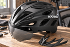 Fahrradhelm Schwarz – mit separatem Schirm auf der Werkbank